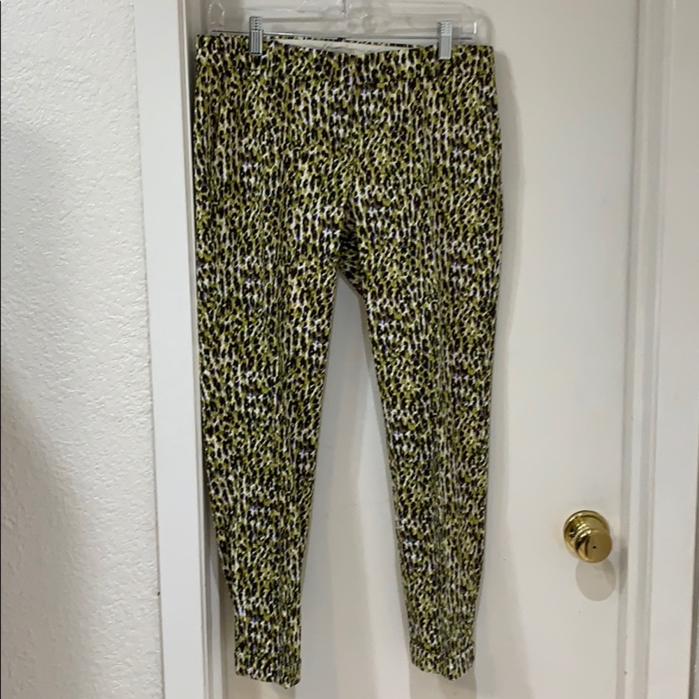 J.Crew Cafe Capri Sz 2: lime leopard!